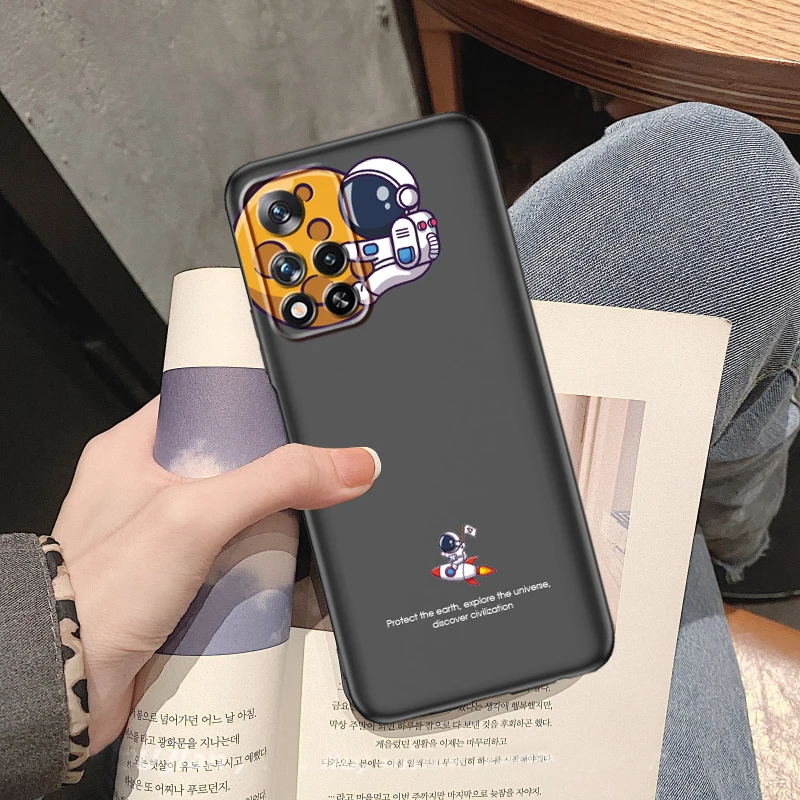 Funda Xiomi Xiaomi Series Case Cute Astronaut Phone Case Cover - Image 4